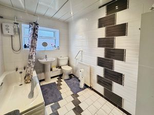 Photo 1- click for photo gallery